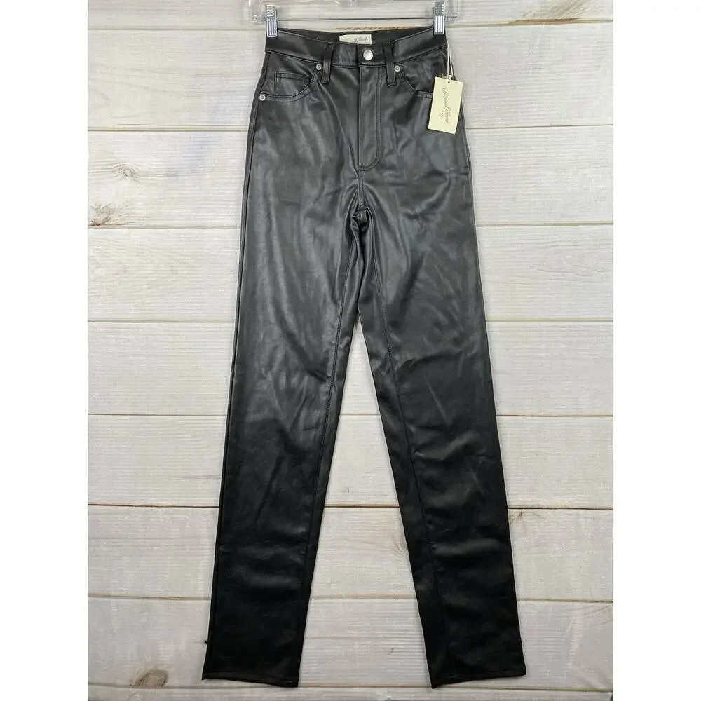 Universal Thread Jeans Womens 00L Black High-Rise Faux Leather 90's Straight NWT